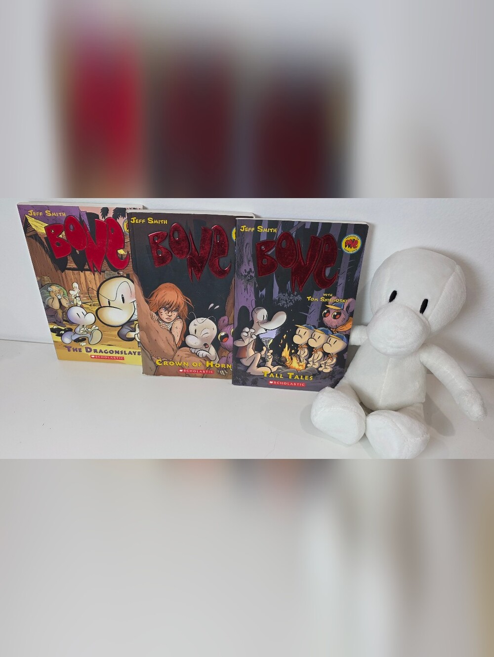 Bone Graphic Novel Set With Fone Bone Plush Bundle Paperback